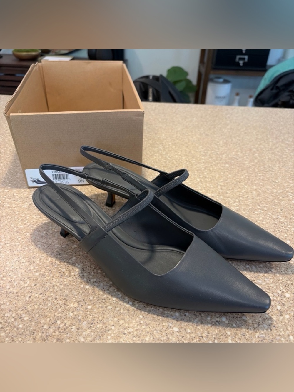 NIB Vince Venice Kitten Leather Slingback Heel Pumps Grey Women’s US 9.5 EU 40.5